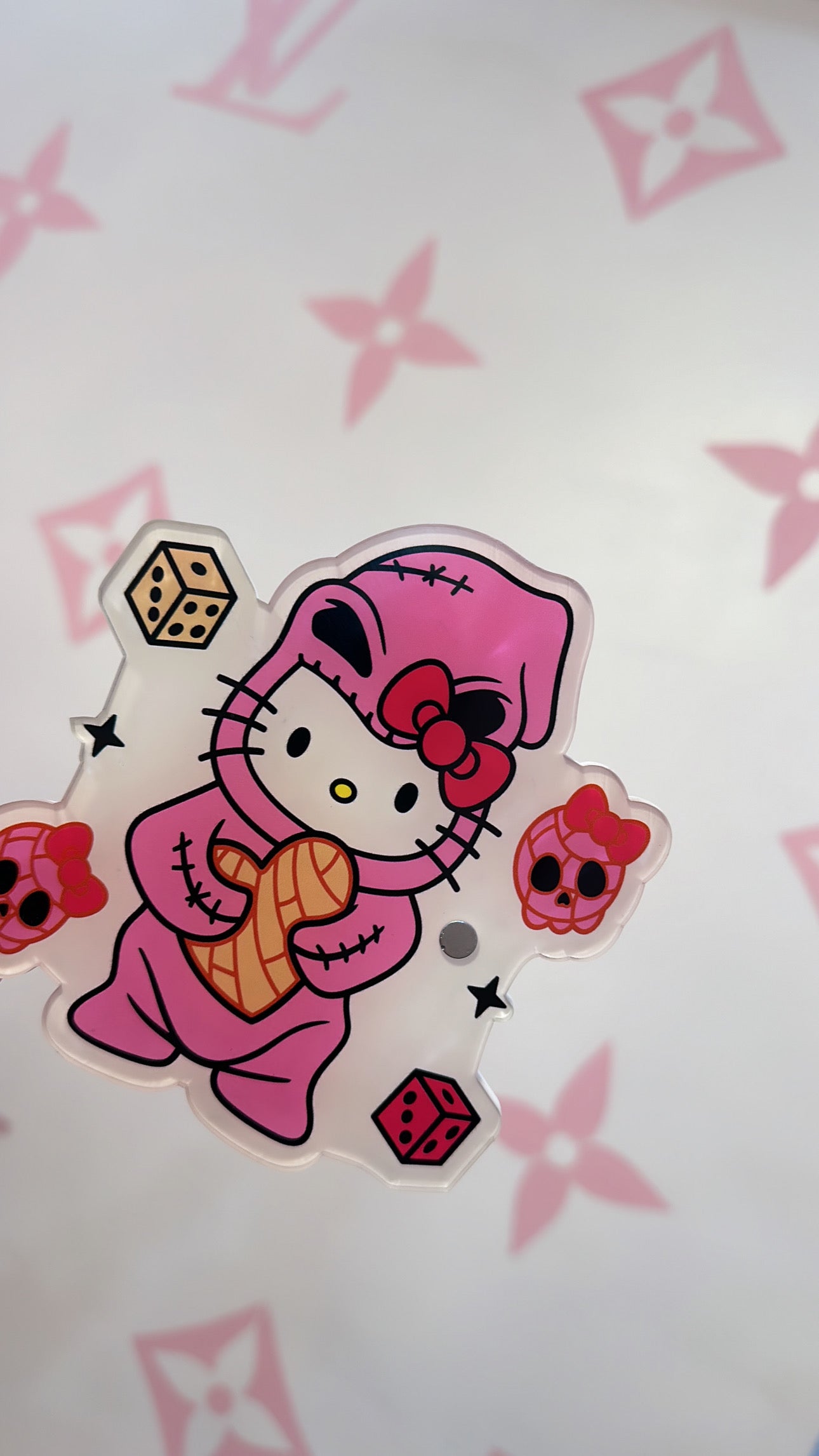 Concha kitty tile 👻🥐