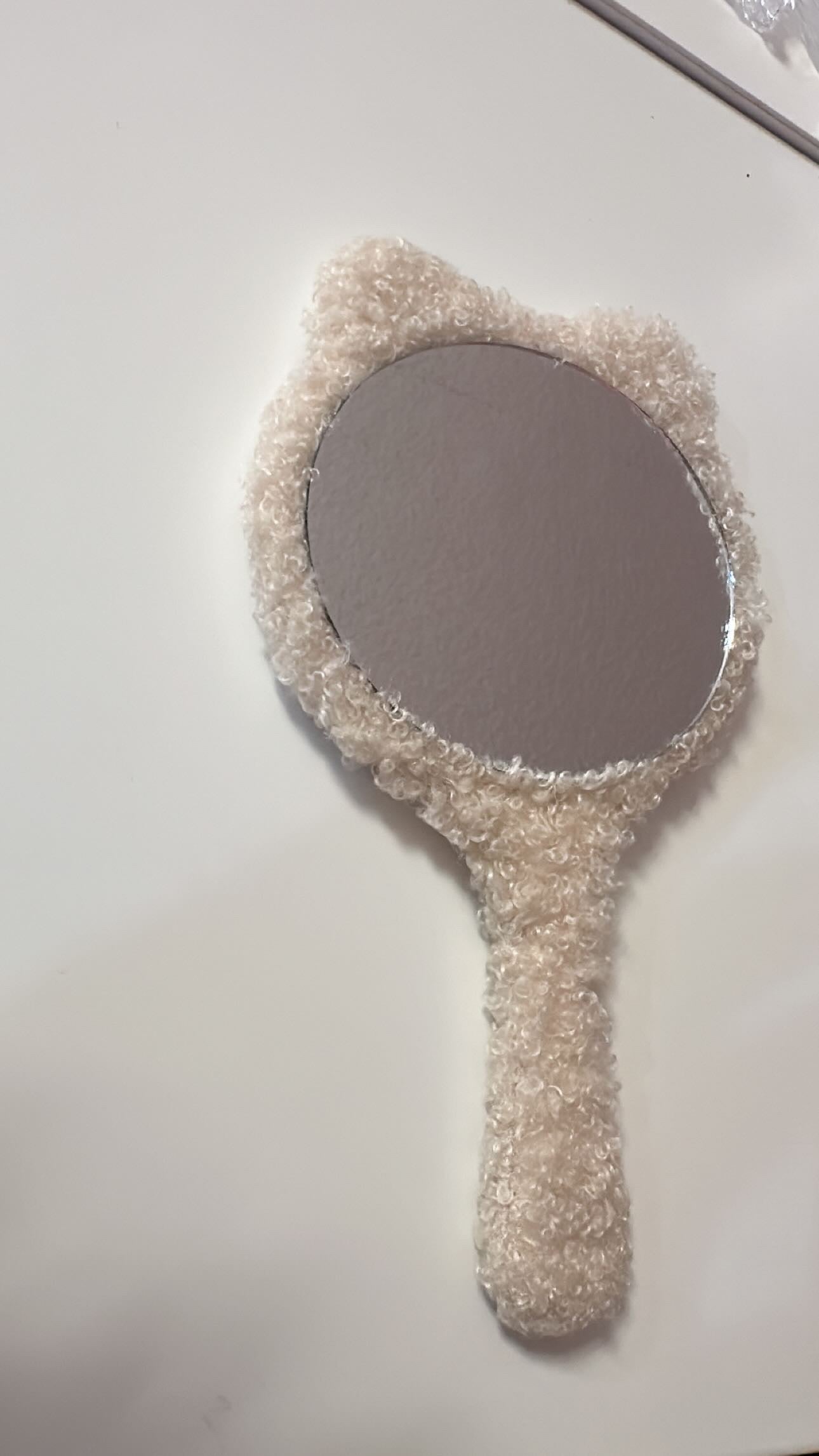 Teddy Mirror