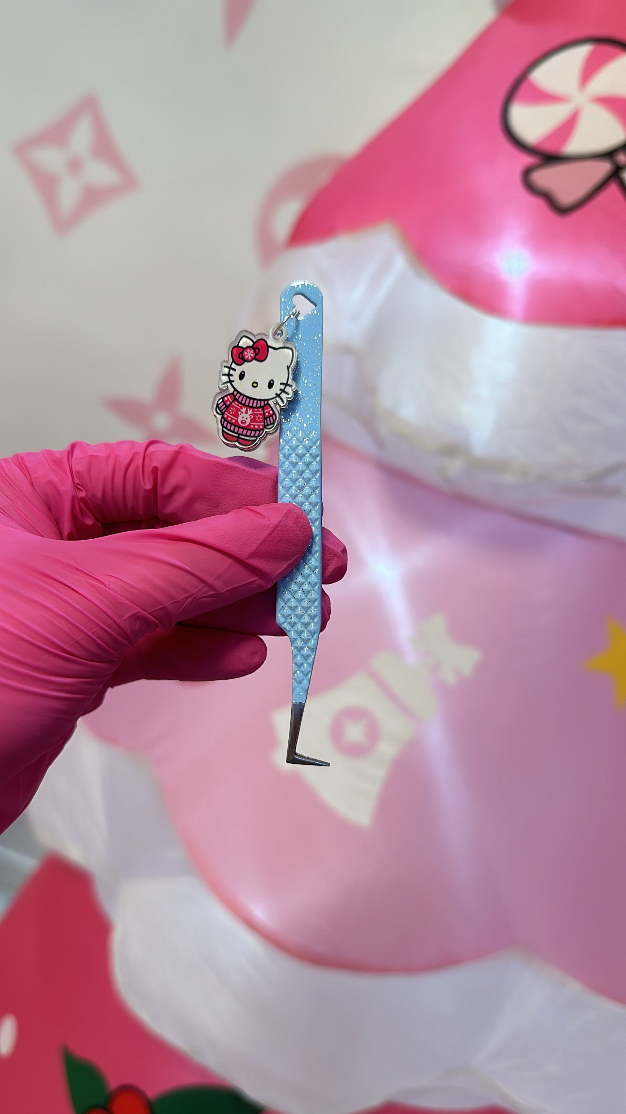 🎄Holiday tweezers🎄