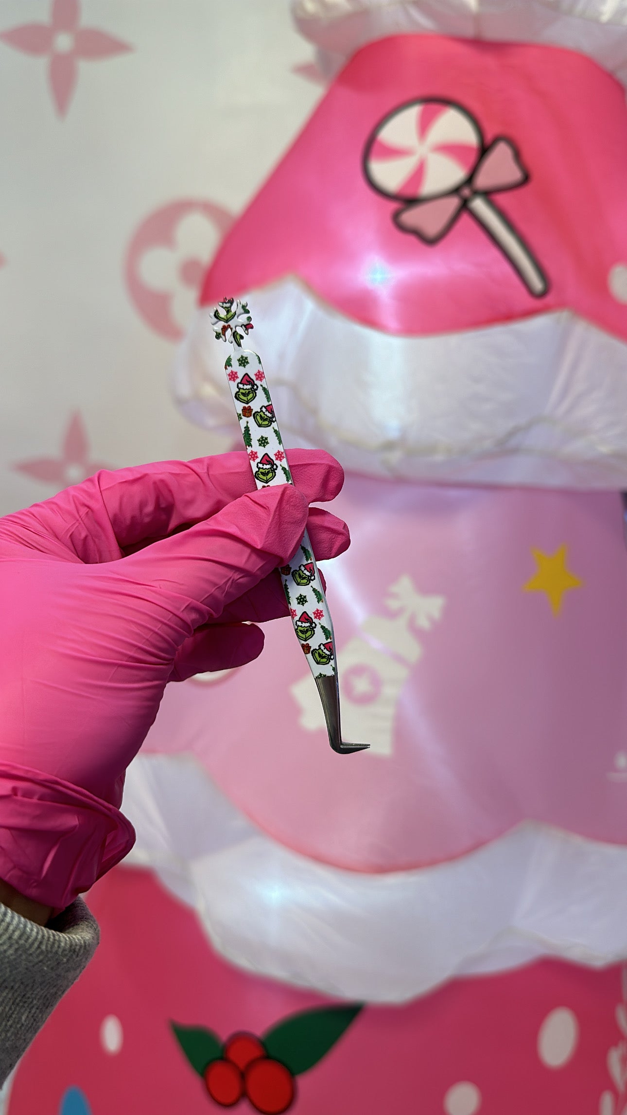 🎄Holiday tweezers🎄