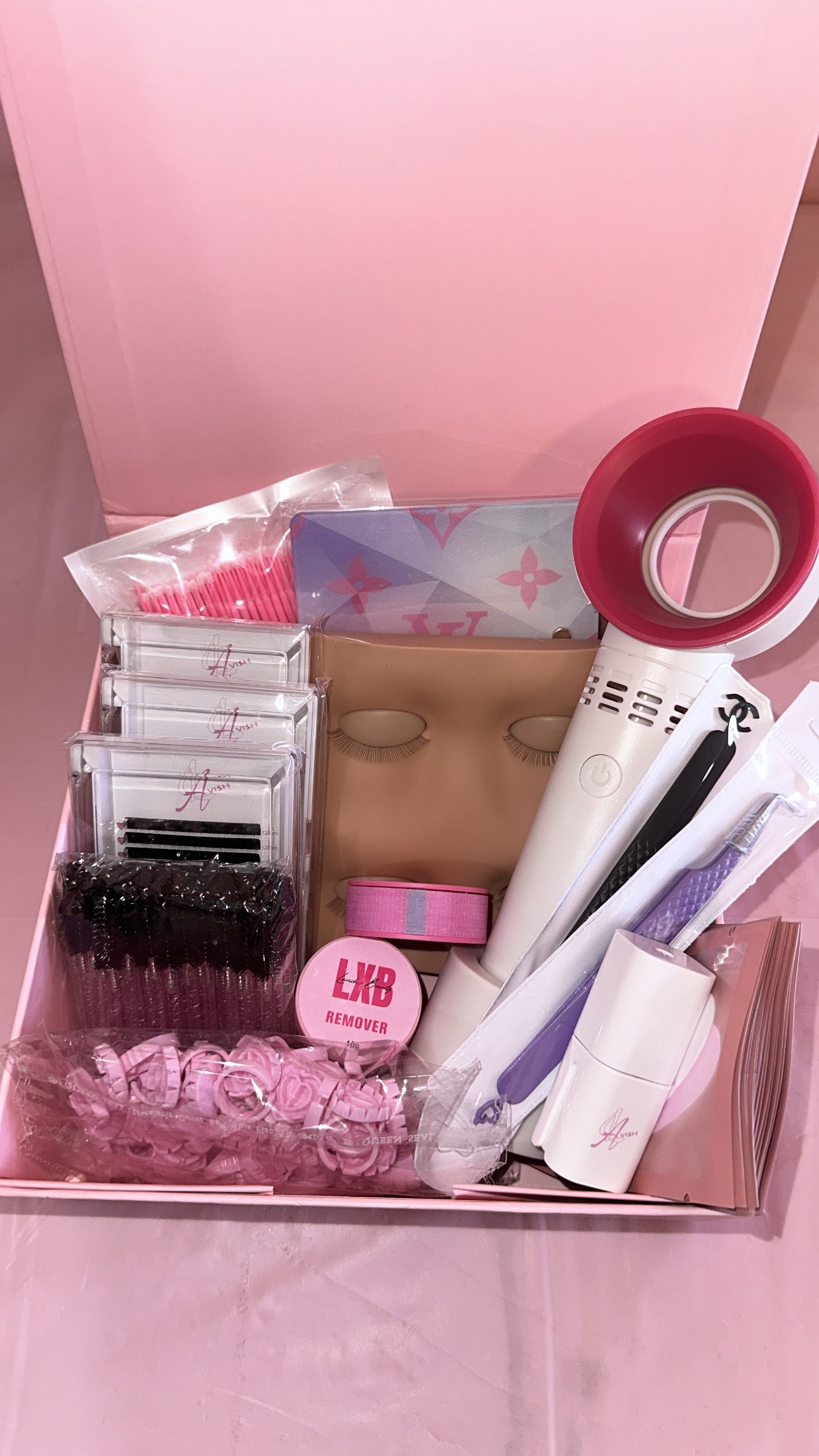 Lash extensions starter kit 🛍️